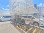 敷地内に屋根付きの駐輪場あり。