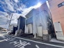 戸建てが立ち並ぶ静かな住宅街。四季折々の移り変わりを感じながら自然と楽しみ、暮らす、そんな毎日を日々の中で感じられる住環境
