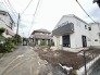 周囲の環境にしっくりと馴染む、心地よい佇まいの建物です
