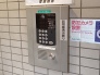 マンションの入口にはオートロック機能を完備。防犯性能が高く、安心してお住まいいただけます。