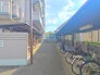 敷地内に屋根付きの駐輪場あり。