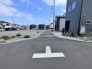 3号棟 整然とした街区が続く、ゆとりある景観。空とのコントラストが美しく、心地よい静寂を感じます
