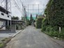 ６ｍ道路に面して開放的です。
周辺の家並み 5m