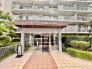 街並みに調和する端正な佇まいが住まう方の誇りとなる心地よい空間です

