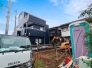 現在建築中