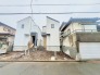 1号棟 お客様をお迎えする玄関、お家の出入りもスムーズに行えます。
