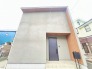 戸建てが立ち並ぶ静かな住宅街。四季折々の移り変わりを感じながら自然と楽しみ、暮らす、そんな毎日を日々の中で感じられる住環境
