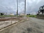 3号棟 6m幅員の道路に面しておりお車の運転が苦手な方でも安心して出入りいただけます。
