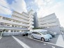 周辺は住宅街です。四季折々の移り変わりを感じながら自然と楽しみ、暮らす、そんな毎日を日々の中で感じられる住環境
