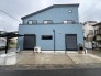 戸建てが立ち並ぶ静かな住宅街。四季折々の移り変わりを感じながら自然と楽しみ、暮らす、そんな毎日を日々の中で感じられる住環境
