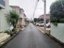 南道路に面しており日中もたくさんの陽が入ります。風通りや周辺環境など実際に現地にてご確認ください。
