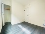 衣類の整理整頓に嬉しいクローゼット付きのお部屋。お子様のお部屋としても便利です。
