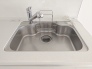 キッチンシンクには、いつでも綺麗なお水が利用できる「浄水機能付き水栓」を装備！