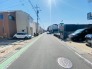 戸建てが立ち並ぶ静かな住宅街。四季折々の移り変わりを感じながら自然と楽しみ、暮らす、そんな毎日を日々の中で感じられる住環境
