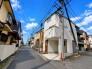 南道路に面しており日中もたくさんの陽が入ります。風通りや周辺環境など実際に現地にてご確認ください。
