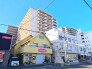 周囲に商業施設多数。便利な立地です。 20m