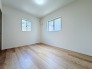 今からここを誰のお部屋にしようか、そんな洋室。

