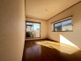2面採光を確保した明るい室内は、爽やかな風を感じる居心地の良い空間です。
