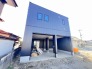 建物完成は令和８年７月末予定です。五感で感じる、現地でしかわからない事も沢山ございます。周辺環境なども一緒にご案内いたしますのでお気軽にお問合せください。
