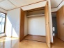 収納スペースが豊富なためお部屋も綺麗に片付きます。
