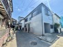 戸建てが立ち並ぶ静かな住宅街。四季折々の移り変わりを感じながら自然と楽しみ、暮らす、そんな毎日を日々の中で感じられる住環境
