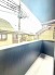 2階のバルコニーには屋根も付いています。