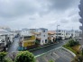 窓から眺める風景は一日の疲れを癒すヒーリングを奏でる、心地の良い時間を演出してくれます。室内も重要ですが、周りの環境もマイホーム選びの大事なポイント
