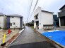 静かで落ち着いた街並みに佇む住まい。日常に穏やかな時間をもたらす、心地よい空間が広がります
 10m