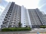 穏やかな空に映える、落ち着きある佇まい
