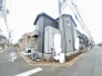 6m幅員の道路に面しておりお車の運転が苦手な方でも安心して出入りいただけます。
