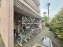 屋根付きの駐輪場