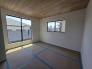 2面採光を確保した明るい室内は、爽やかな風を感じる居心地の良い空間です。
