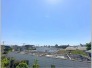 窓から眺める風景は一日の疲れを癒すヒーリングを奏でる、心地の良い時間を演出してくれます。室内も重要ですが、周りの環境もマイホーム選びの大事なポイント
