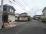 6m幅員の道路に面しておりお車の運転が苦手な方でも安心して出入りいただけます。
