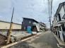 戸建てが立ち並ぶ静かな住宅街。四季折々の移り変わりを感じながら自然と楽しみ、暮らす、そんな毎日を日々の中で感じられる住環境
