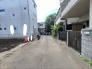 戸建てが立ち並ぶ静かな住宅街。四季折々の移り変わりを感じながら自然と楽しみ、暮らす、そんな毎日を日々の中で感じられる住環境
