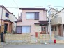 スーパー・コンビニ・ドラッグストア・小学校・中学校が全て徒歩１０分圏内にある便利な立地です。