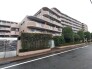 商業施設が徒歩圏内に充実、日々のお買い物も安心な環境です。
