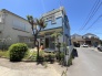 窓から眺める風景は一日の疲れを癒すヒーリングを奏でる、心地の良い時間を演出してくれます。室内も重要ですが、周りの環境もマイホーム選びの大事なポイント
