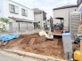 戸建てが立ち並ぶ静かな住宅街。四季折々の移り変わりを感じながら自然と楽しみ、暮らす、そんな毎日を日々の中で感じられる住環境
