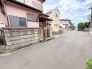 戸建てが立ち並ぶ静かな住宅街。四季折々の移り変わりを感じながら自然と楽しみ、暮らす、そんな毎日を日々の中で感じられる住環境
