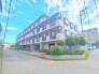 周囲は閑静な住宅街です。 10m