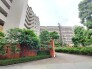 商業施設が徒歩圏内に充実、日々のお買い物も安心な環境です。
