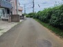 戸建てが立ち並ぶ静かな住宅街。四季折々の移り変わりを感じながら自然と楽しみ、暮らす、そんな毎日を日々の中で感じられる住環境
