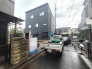 前面道路は通り抜けができないため、交通量が少なく静かな住環境です。
