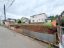 戸建てが立ち並ぶ静かな住宅街。四季折々の移り変わりを感じながら自然と楽しみ、暮らす、そんな毎日を日々の中で感じられる住環境
