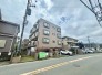 五感で感じる、現地でしかわからない事も沢山ございます。周辺環境なども一緒にご案内いたしますのでお気軽にお問合せください。
