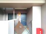 玄関ポーチあり。