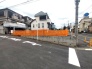 戸建てが立ち並ぶ静かな住宅街。四季折々の移り変わりを感じながら自然と楽しみ、暮らす、そんな毎日を日々の中で感じられる住環境

