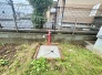 お庭には外水栓がございます。
